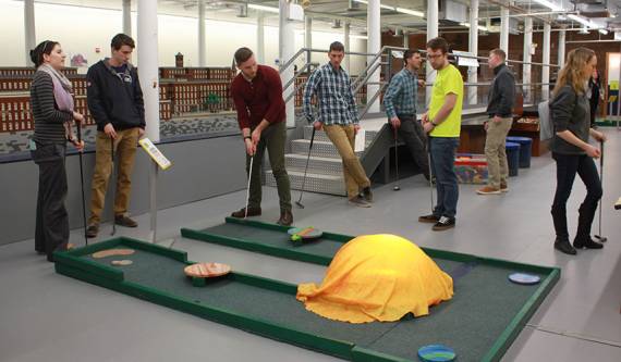 Champagne Putt presented by Bellwether Community Credit Union